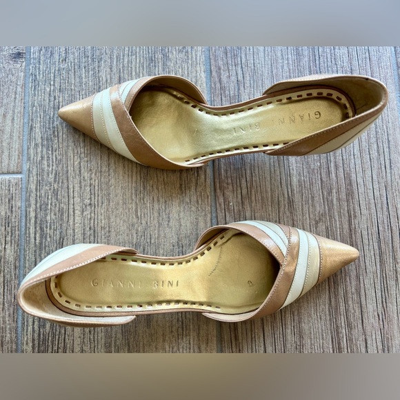 Gianni Bini Leather Vivian Pointy Toe Heels - Picture 3 of 12